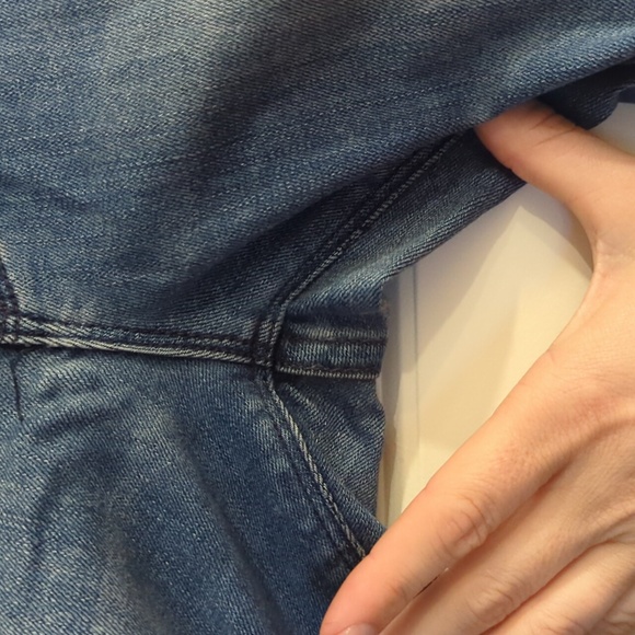 Hudson Blue Jeans - Picture 3 of 8